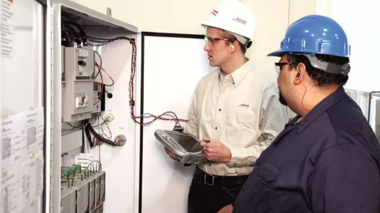 Installed Base Evaluation Rockwell Automation